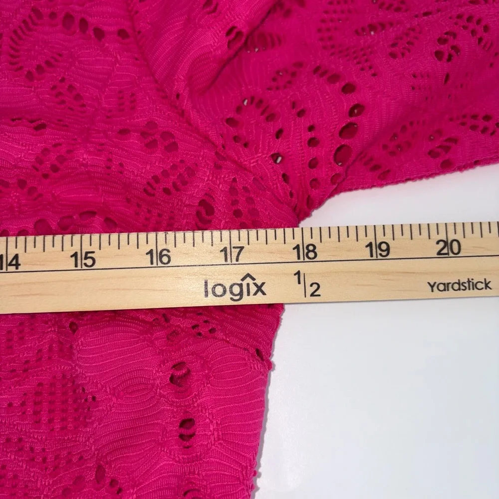 Chicos Pink Eyelet Lace Sheath Dress 3/4 Sleeve Size 00 XS Hot Pink Geometric